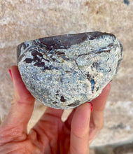 Load image into Gallery viewer, Dugway Geode rough side