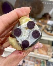 Load image into Gallery viewer, Septarian base with felt tabs