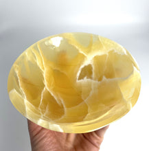 Load image into Gallery viewer, Honeycomb Calcite Bowl lapidary carved and beautifully polished