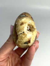 Load image into Gallery viewer, Septarian Geode Crystal Egg Geo Decor
