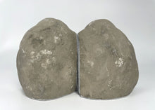 Load image into Gallery viewer, Septarian Bookend rough back side