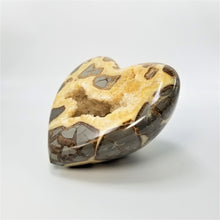 Load image into Gallery viewer,  3d Septarian Heart made from a Septarian Geode with a beautiful open cavity full of stunning calcite crystals