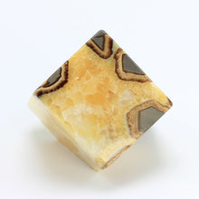 Load image into Gallery viewer, Septarian Cube small