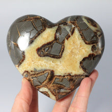 Load image into Gallery viewer, Utah Septarian Geode Heart sculpted and polished from a Septarian geode with a stunning calcite, aragonite crystal and limestone pattern
