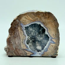 Load image into Gallery viewer, Utah Dugway Geode cut and polished face with a clear crystal core
