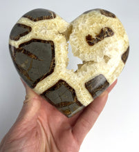 Load image into Gallery viewer, Utah Septarian Geode Heart sculpted and polished from a Septarian geode with a stunning calcite, aragonite crystal and limestone pattern
