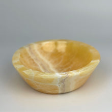 Load image into Gallery viewer, Calcite Bowl
