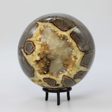 Load image into Gallery viewer, Utah Septarian Sphere 4.5-5&quot;
