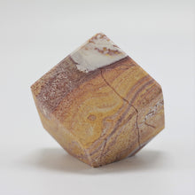 Load image into Gallery viewer, Wonderstone Cube Surprise w/ Lavendar shades 1.75&quot;
