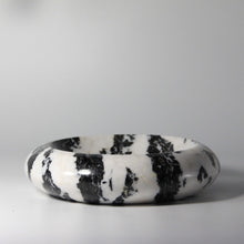 Load image into Gallery viewer, 8&quot; 7 lb. Zebra Marble Bowl
