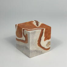 Load image into Gallery viewer, Wonderstone Cube 2&quot;
